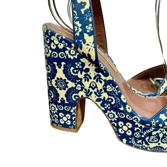 Tabitha Simmons Calla Blue & Ecru Floral Printed Leather Platform Heels Sandals - Picture 7 of 12